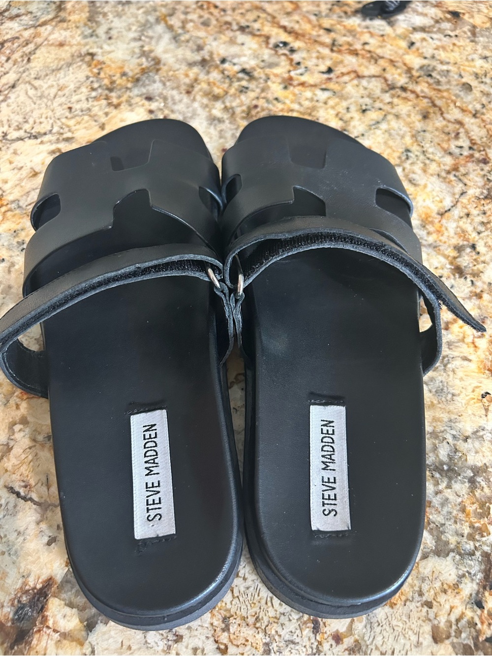 Steve Madden Black Women's Mayven Slide Sandals - Picture 3 of 4
